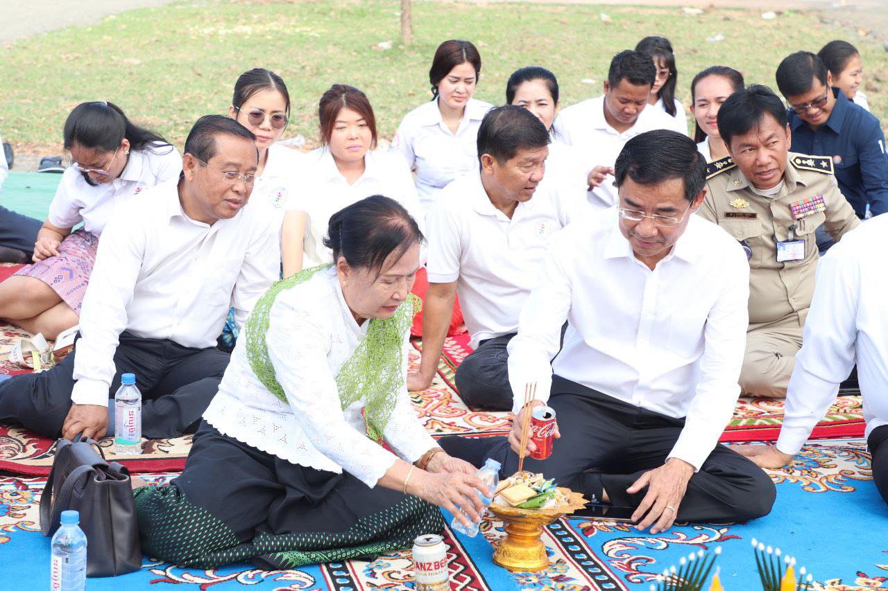 ពិធីក្រុងពាលីបើកការដ្ឋានសាងសង់សួនសុវត្ថិភាពចរាចរណ៍ ក្រោមអធិបតីភាព លោកជំទាវ មឹន មាណវី អគ្គលេខាធិការនៃអគ្គលេខាធិការដ្ឋានគណៈកម្មាធិការជាតិសុវត្ថិភាពចរាចរណ៍ផ្លូវគោក