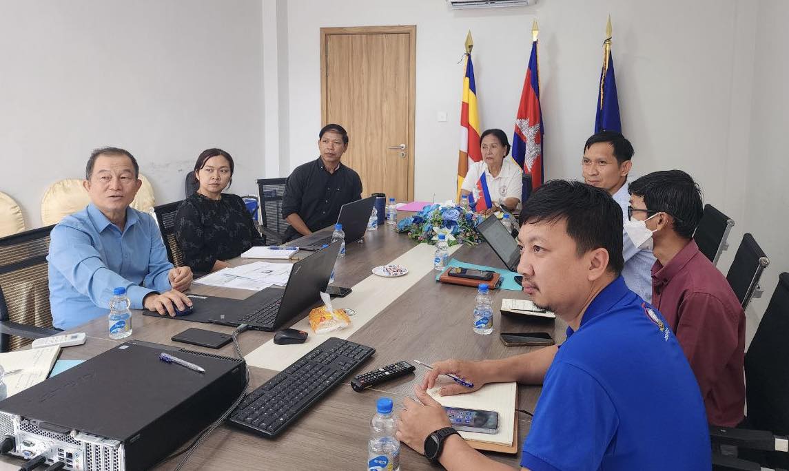 កិច្ចប្រជុំពិនិត្យ និងពិគ្រោះយោបល់លើសេចក្តីព្រាងគោលការណ៍ណែនាំថ្នាក់ជាតិស្តីពី សុវត្ថិភាពចរាចរណ៍តំបន់សាលារៀន